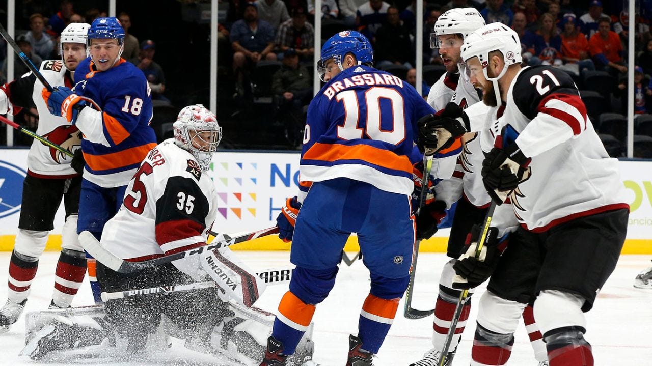 Derick Brassard scores first goal with Islanders | Newsday