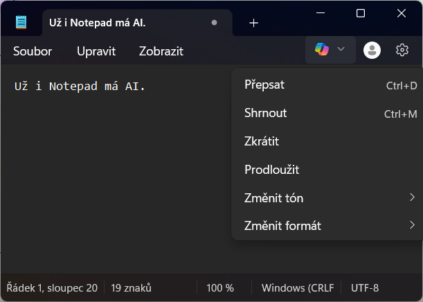 Snímek aplikace Notepad (Zápisník) ve Windows 11 má nabídku funkcí Copilota pro práci s textem. Snímek aplikace Notepad (Zápisník) ve Windows 11 má nabídku funkcí Copilota pro práci s textem.