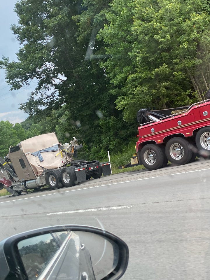 interstate wreck in Livingston Kentucky