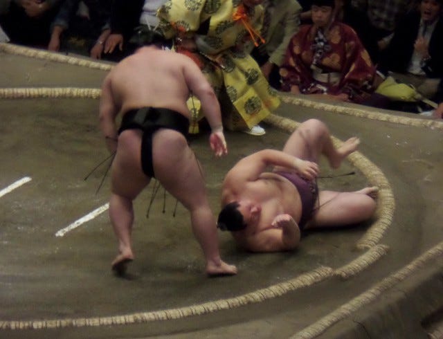 Endo on the floor Endo on the floor
