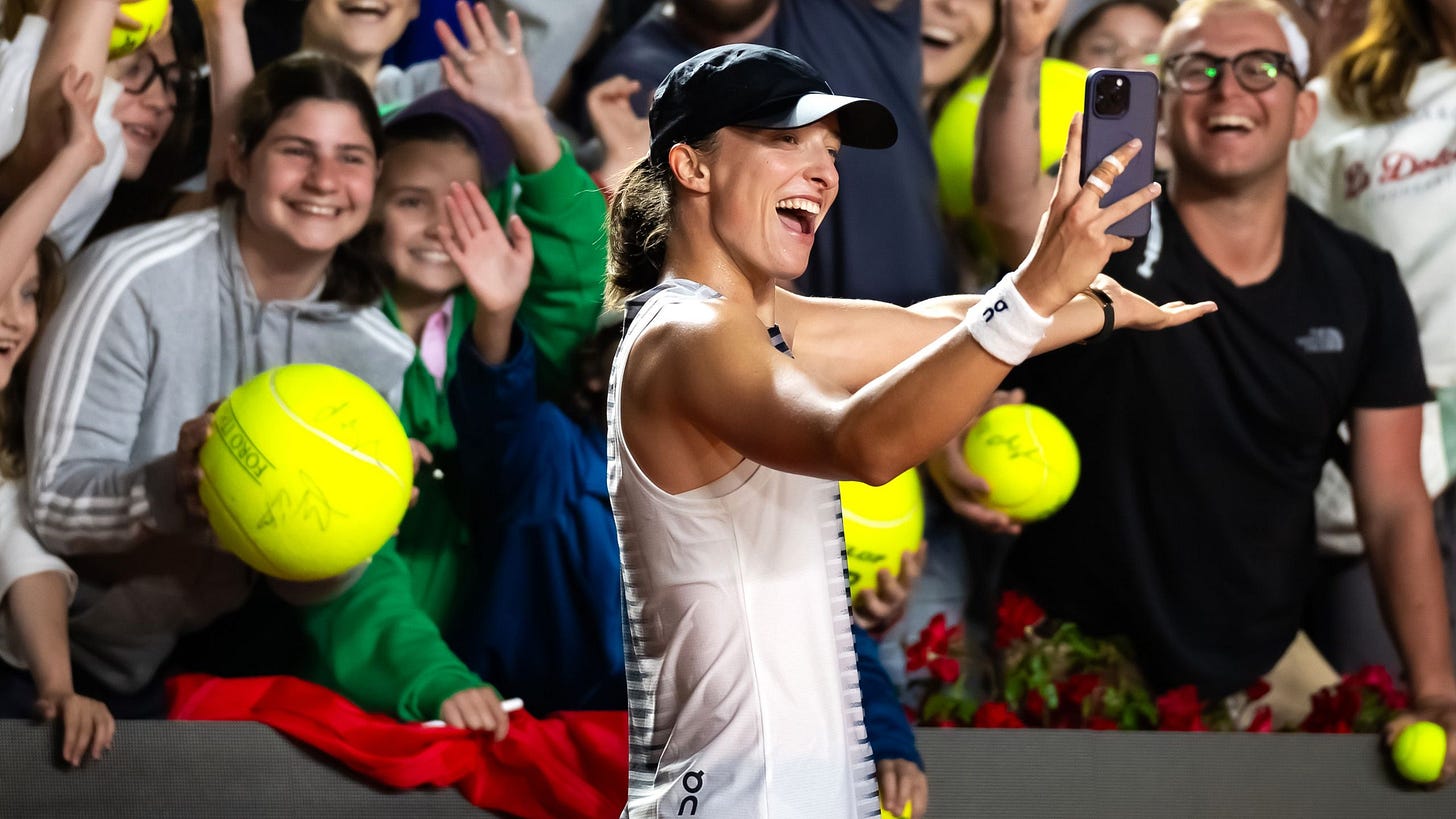 Iga Swiatek breezes past Naomi Osaka as Coco Gauff saves match point  against Iva Jovic to advance to Italian Open quarter-finals - TNT Sports