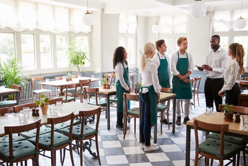 Restaurant Operations Checklist [Complete Guide] - doForms