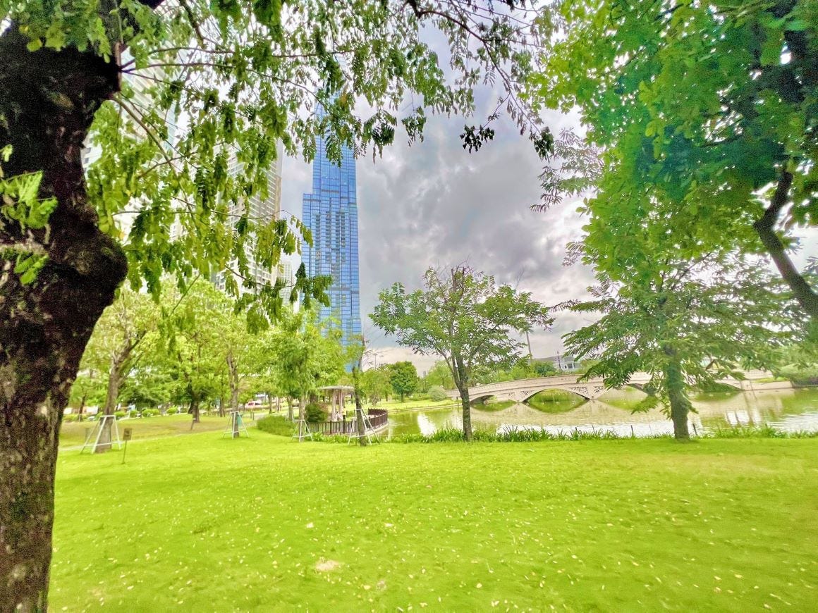 Công viên Landmark 81 Vinhomes Central Park - sống xanh - tiện nghi