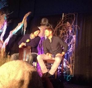 B2mg8fmCEAA4vdT.jpg large