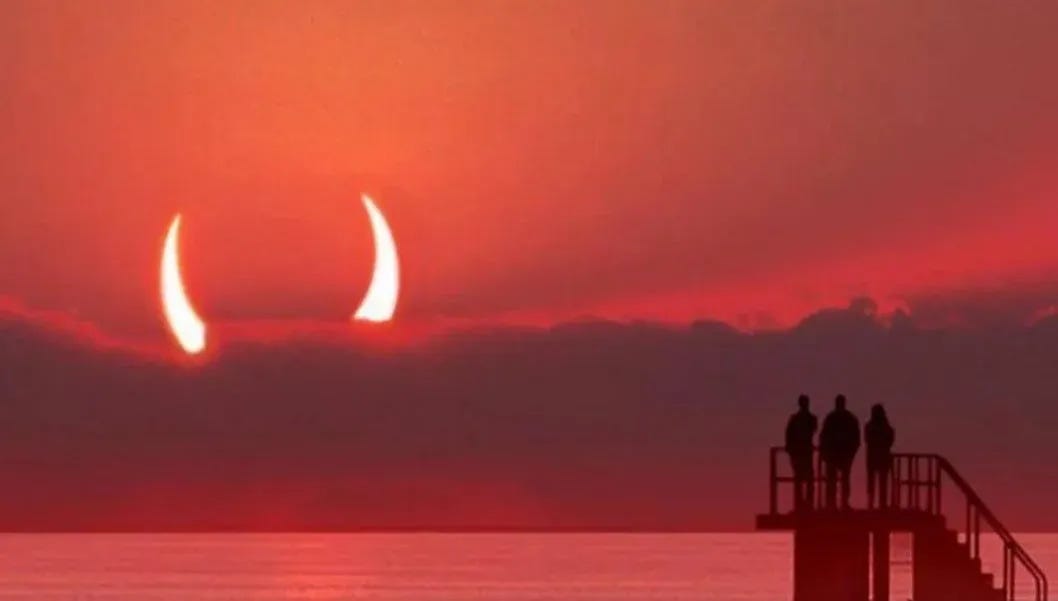 Devil sunrise - where the moon looks like devil horns