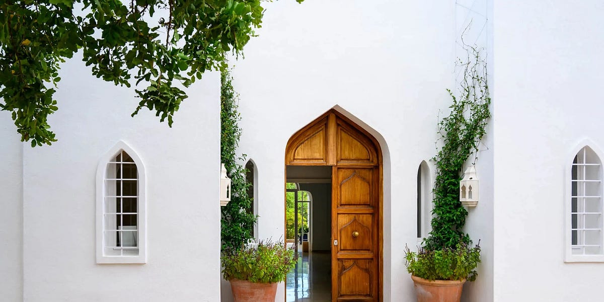 The Retreat - by Michael Williams - A Continuous Lean