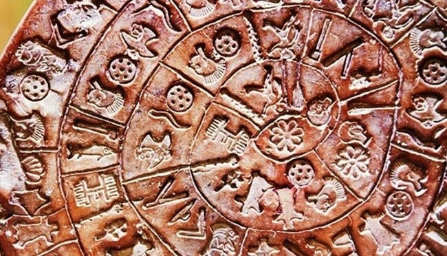 Following the Spiral of the Phaistos Disc's Mystery - ARCHAEOTRAVEL.eu
