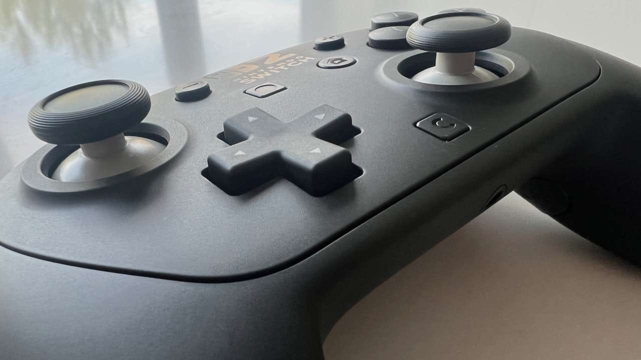 Switch 2 Pro Controller close up