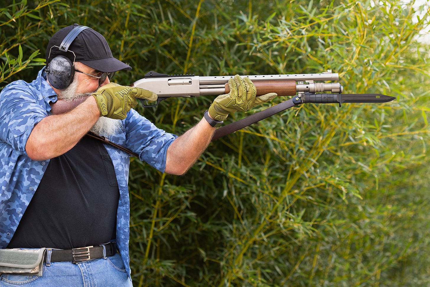 May be an image of skeet shooting and text that says 'E'