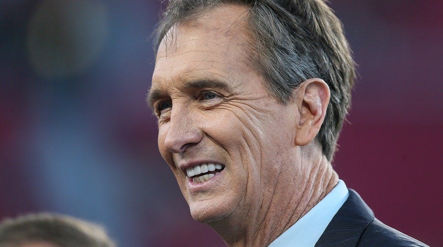 NFL broadcaster Cris Collinsworth delights fans with breakdown of 'double-cheek push' | Fox News NFL broadcaster Cris Collinsworth delights fans with breakdown of 'double-cheek push' | Fox News