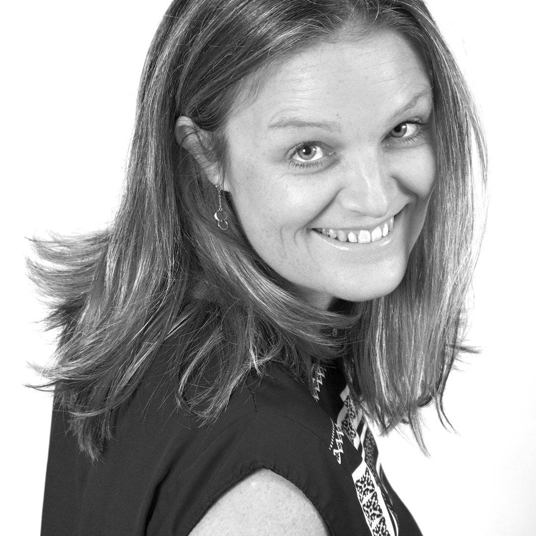 Jennifer Savina Autrice