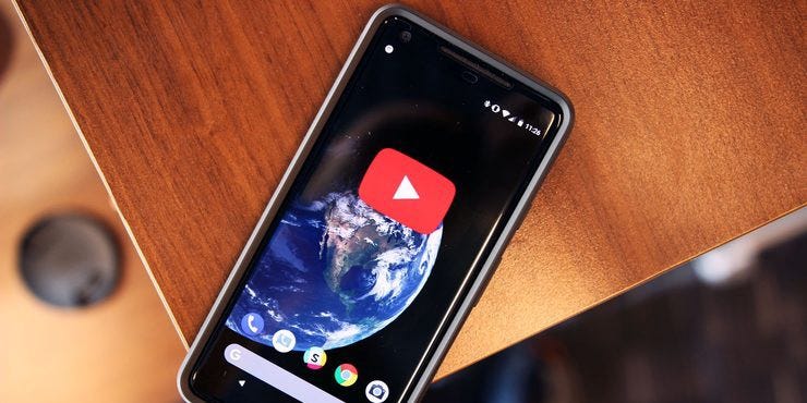 Youtube logo pixel 1