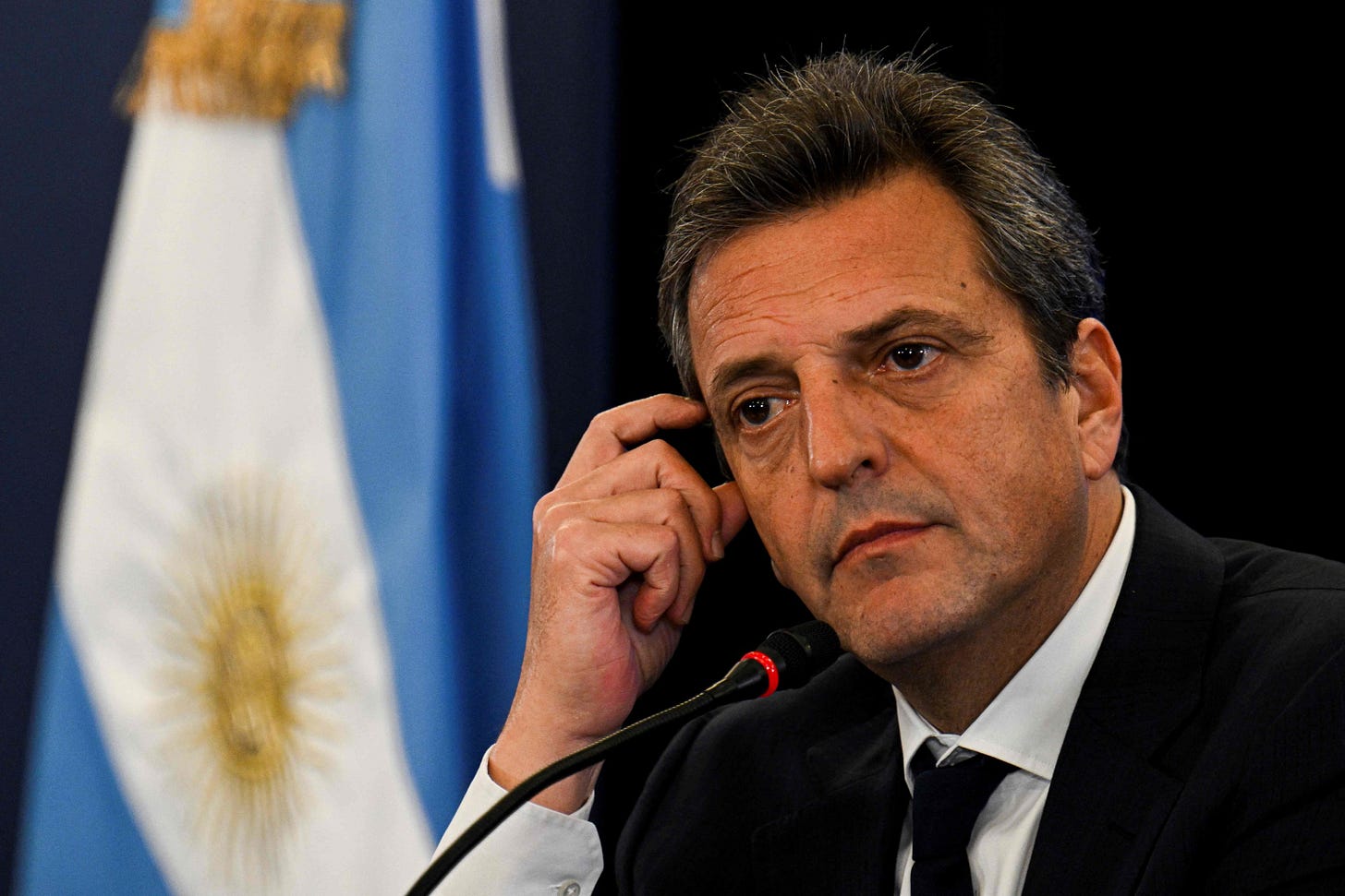 El peronismo cambia su candidato 24 horas después de anunciarlo y propone  al ministro de Economía, Sergio Massa | Internacional