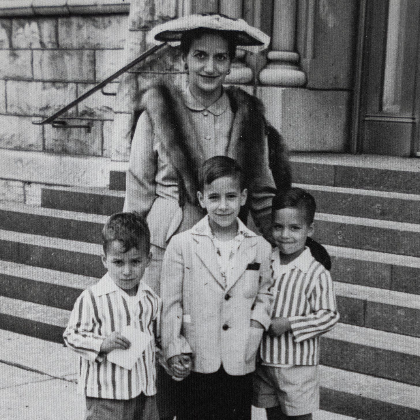 The Mother Whose Catholic Faith Inspired the Future Pope - The New York  Times