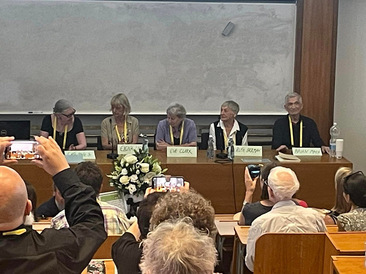 No photo description available.