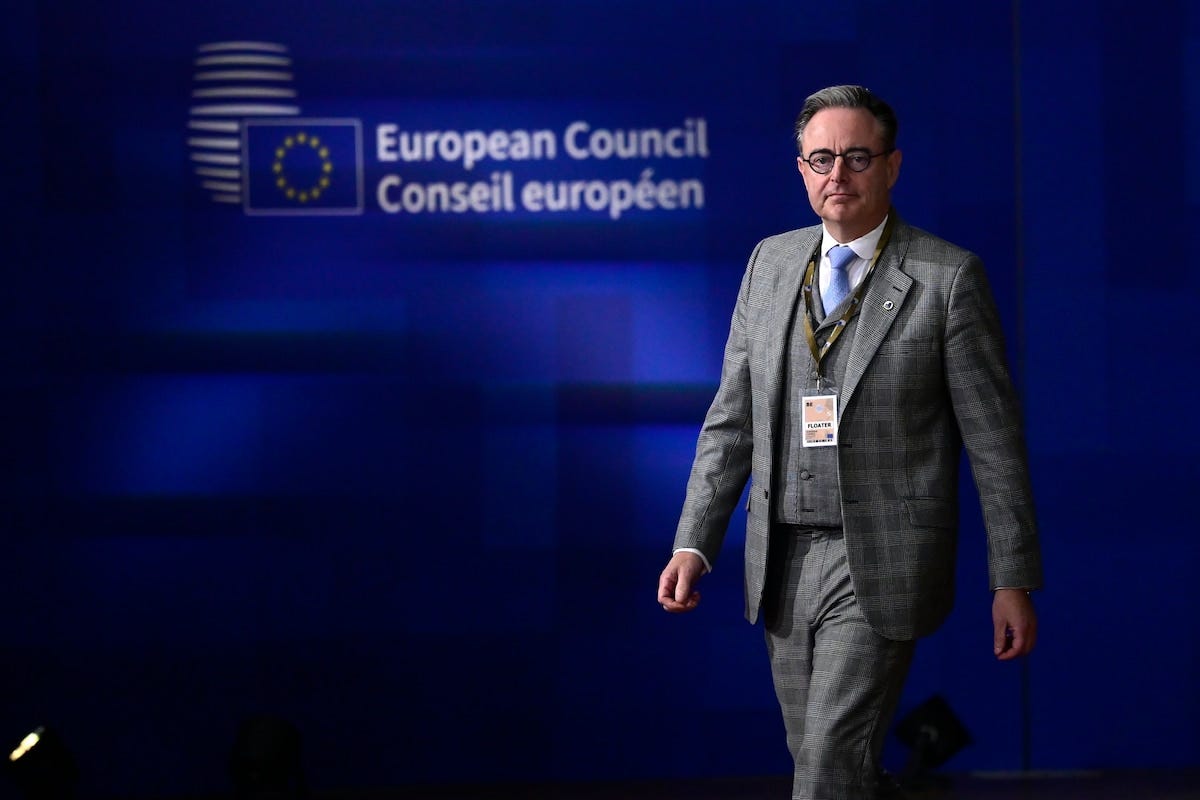 BRUSSELS, BELGIUM - OCTOBER 23:  Bart De Wever, (N-VA) Prime Minister of Federal Government pictured during his arrival to the European Council summit  on October 23, 2025 in Brussels, Belgium, 23/10/2025 ( Photo by Philip Reynaers / Photonews

