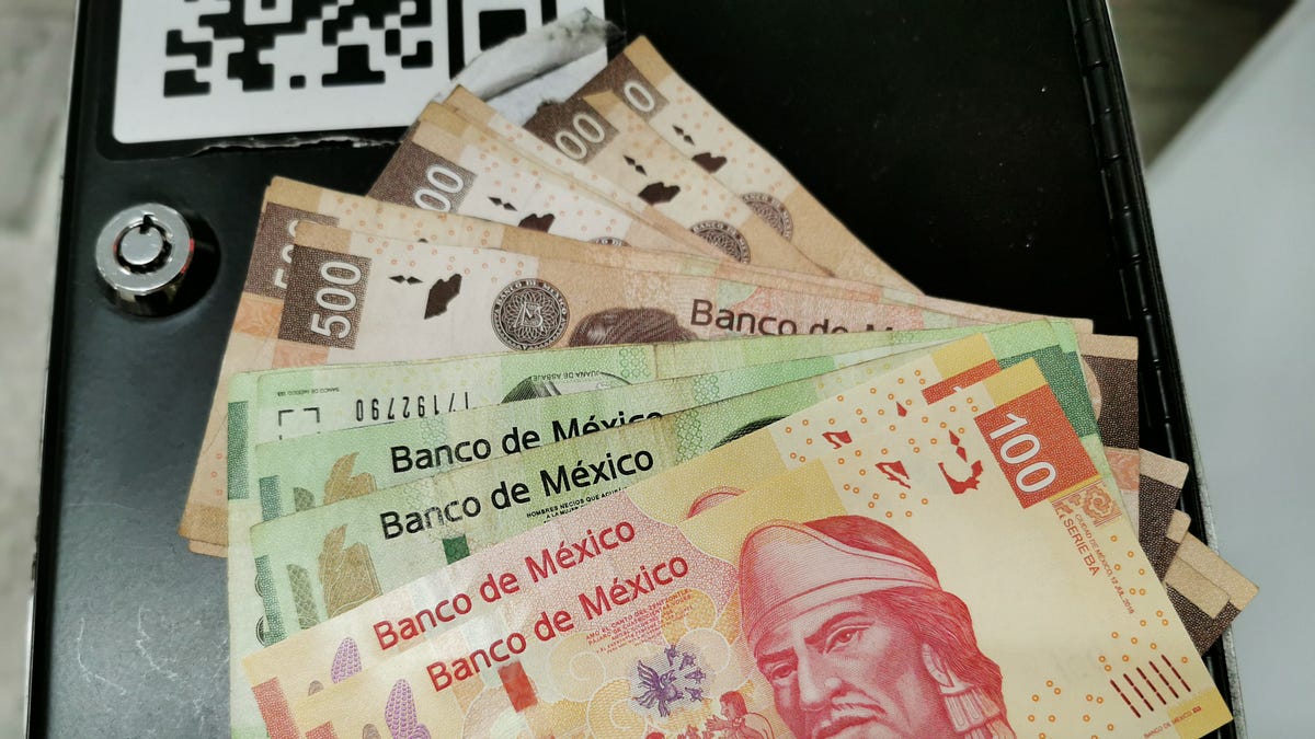 Money in Mexico City: What to know