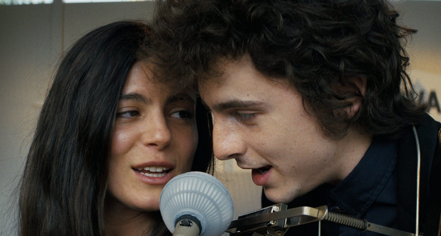Timothée Chalamet Growls to Greatness as Bob Dylan in ‘A Complete ...