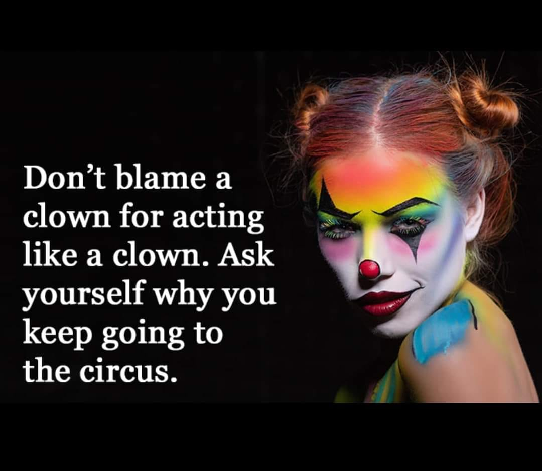 Μπορεί να είναι εικόνα 1 άτομο και κείμενο Μπορεί να είναι εικόνα 1 άτομο και κείμενο