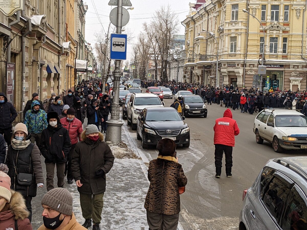 Три-два-раз, Путин — пид@ас! Репортаж с митинга Навального в Иркутске