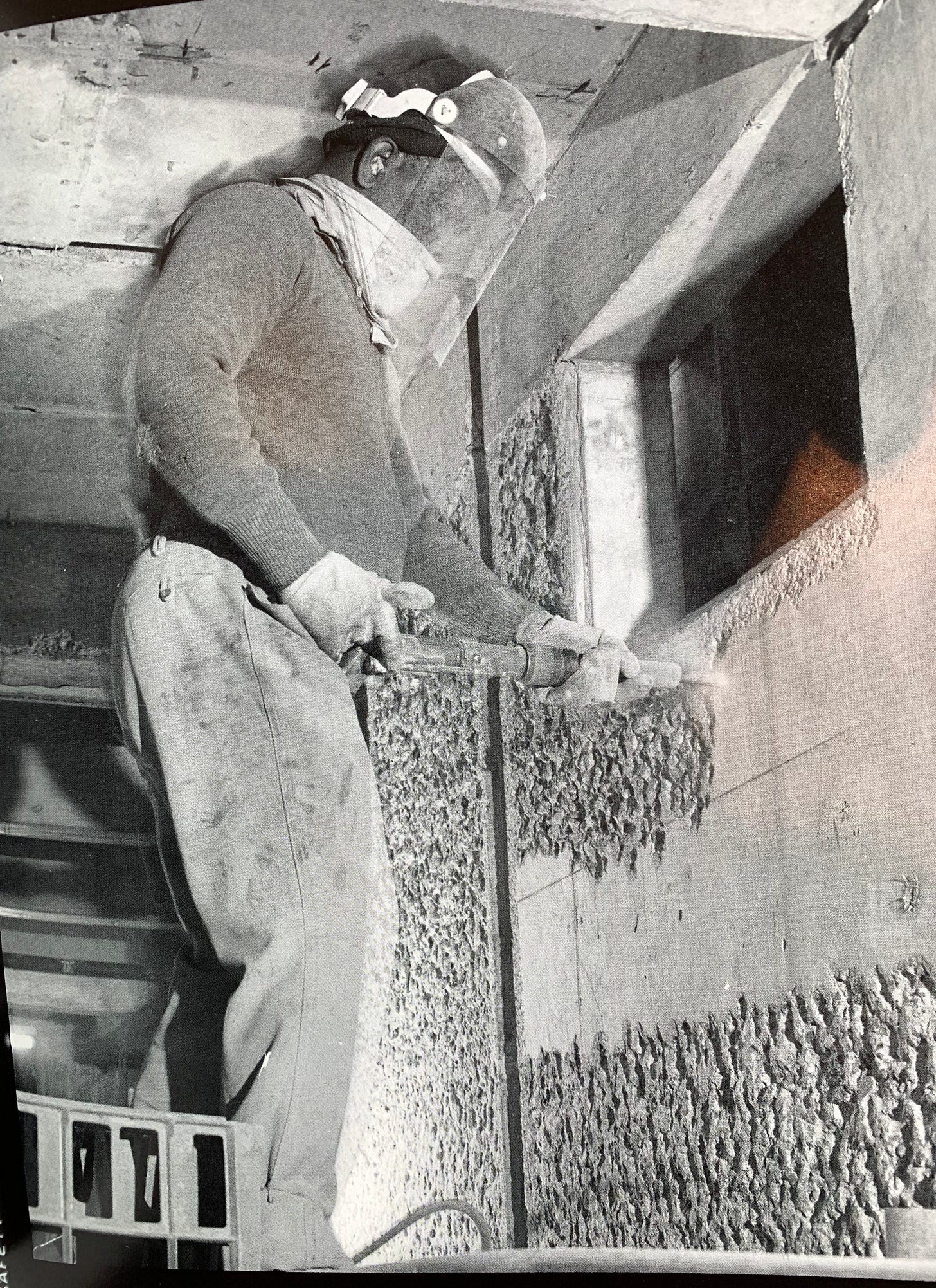 Hammered concrete finish in the Barbican Estate | BARBICAN LIVING Hammered concrete finish in the Barbican Estate | BARBICAN LIVING