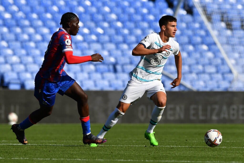 How Chelsea's teen signing Cesare Casadei is settling in after €20m move -  The Athletic
