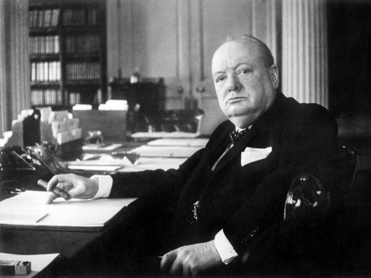 Winston Churchill wallpaper | 1600x1200 | #65531