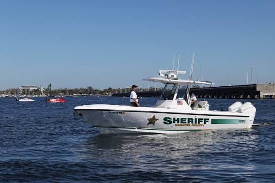 Marine Deputies Remove Hazardous Debris from Manatee River Near DeSoto Bridge