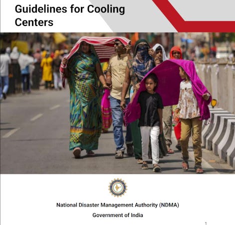 La couverture du guide. Une photo représente une famille marchant dans la rue en se protégeant du soleil avec des châles tendus au-dessus de leurs têtes