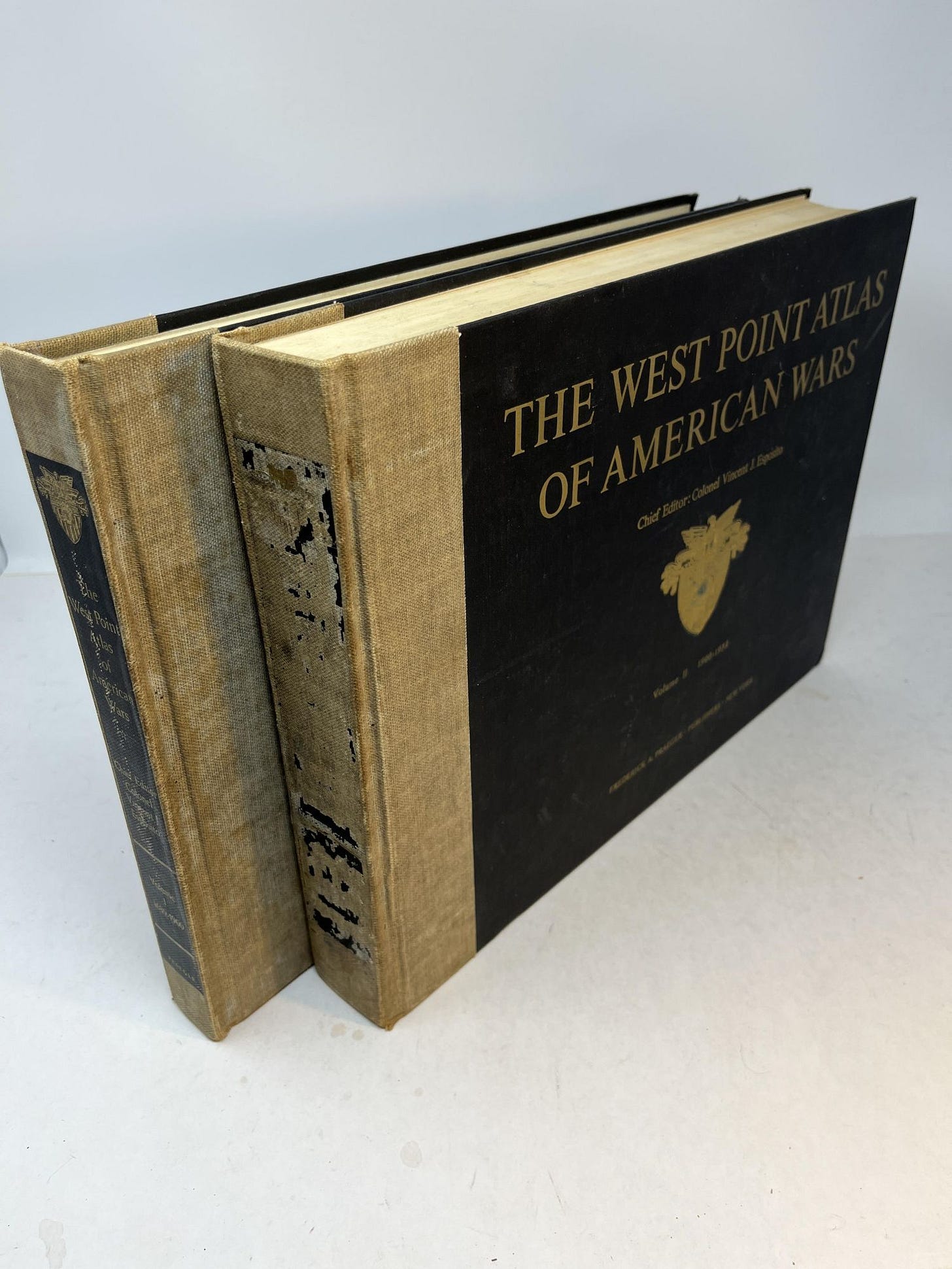 THE WEST POINT ATLAS OF AMERICAN WARS. 2 Volumes. Volume I 1689-1900,  Volume II 1900-1953 by Esposito, Vincent J., editor: Good+ Cloth (1959) 1st  Edition. | Frey Fine Books
