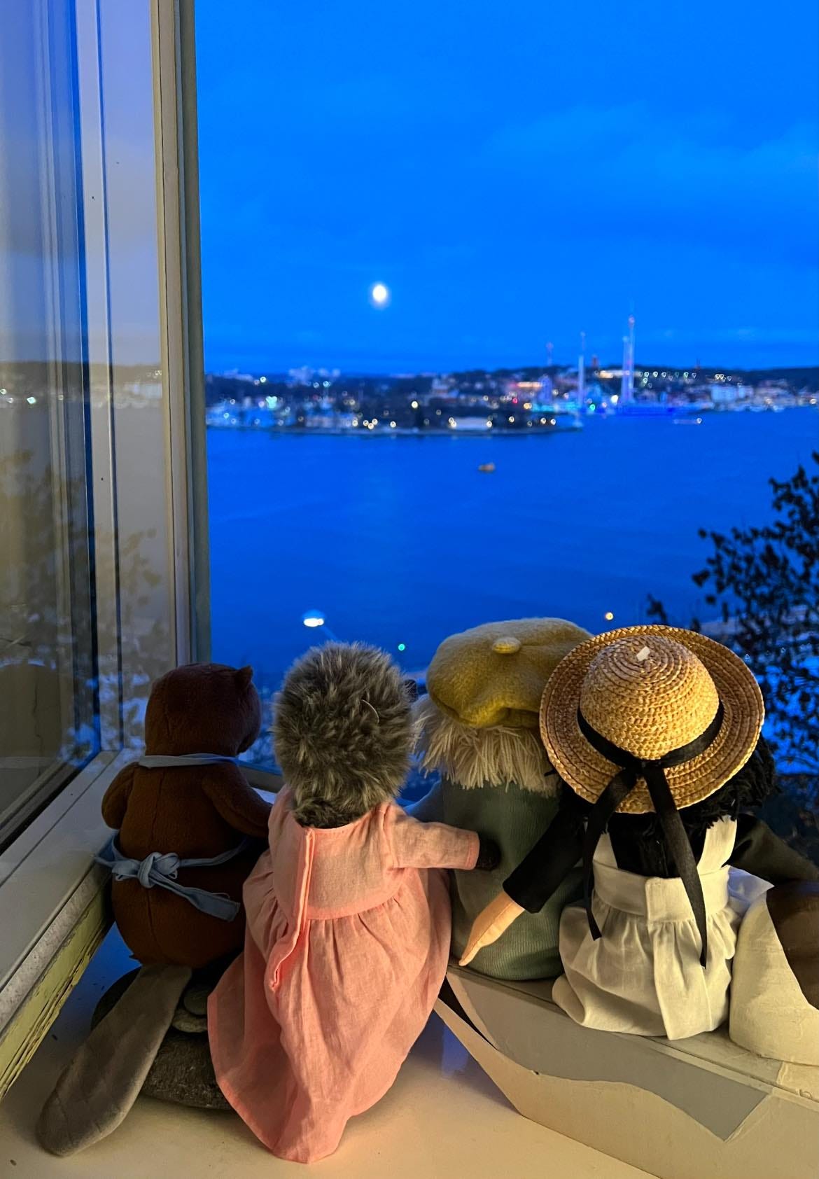 No photo description available.