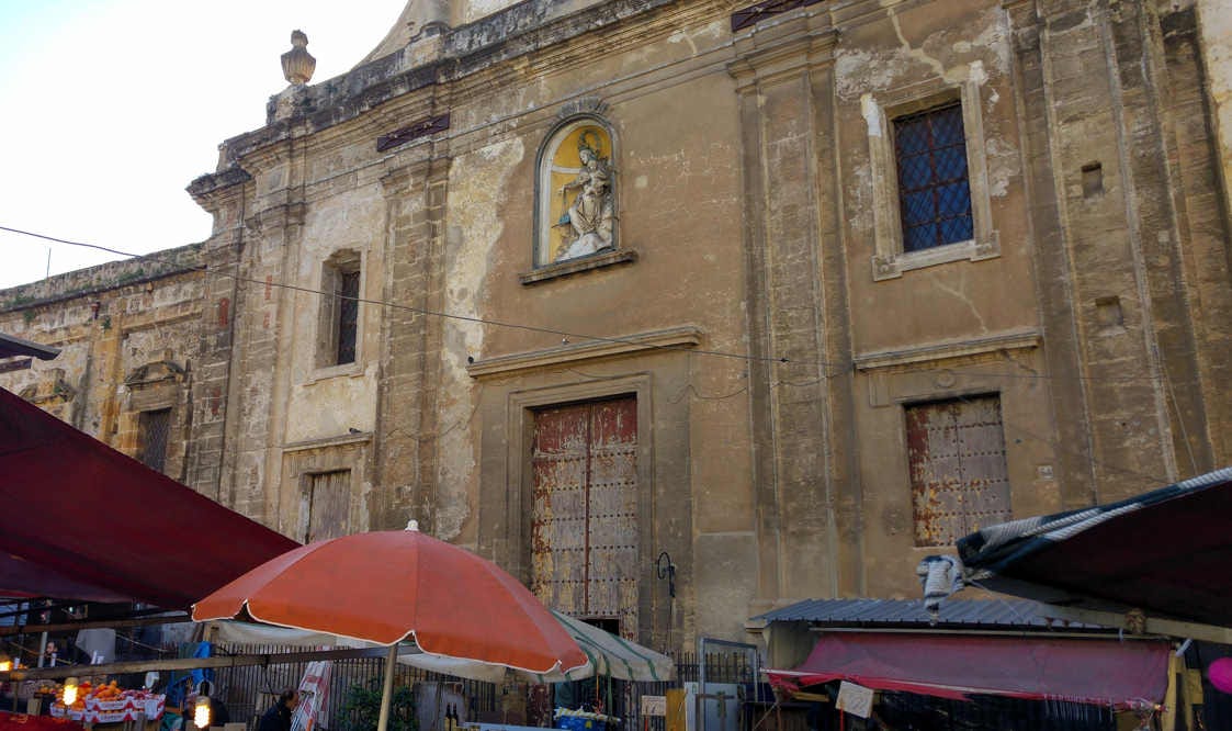 Iglesia del Carmine Maggiore en Palermo