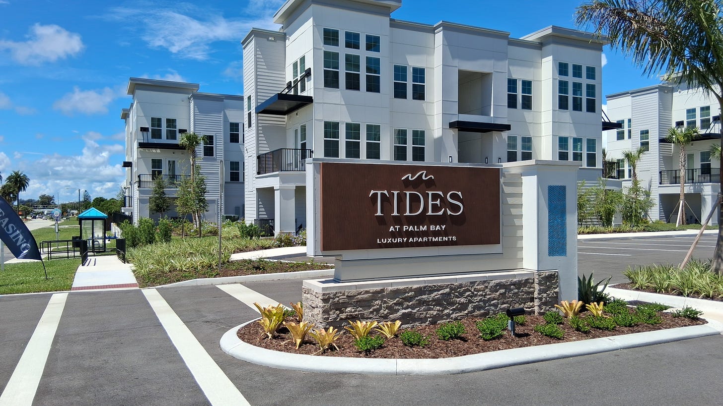 Tides at Palm Bay entrance on Port Malabar Boulevard.