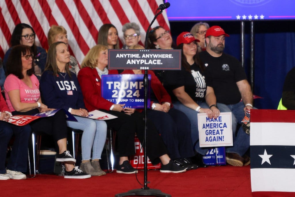 Empty mic stand at Trump rally