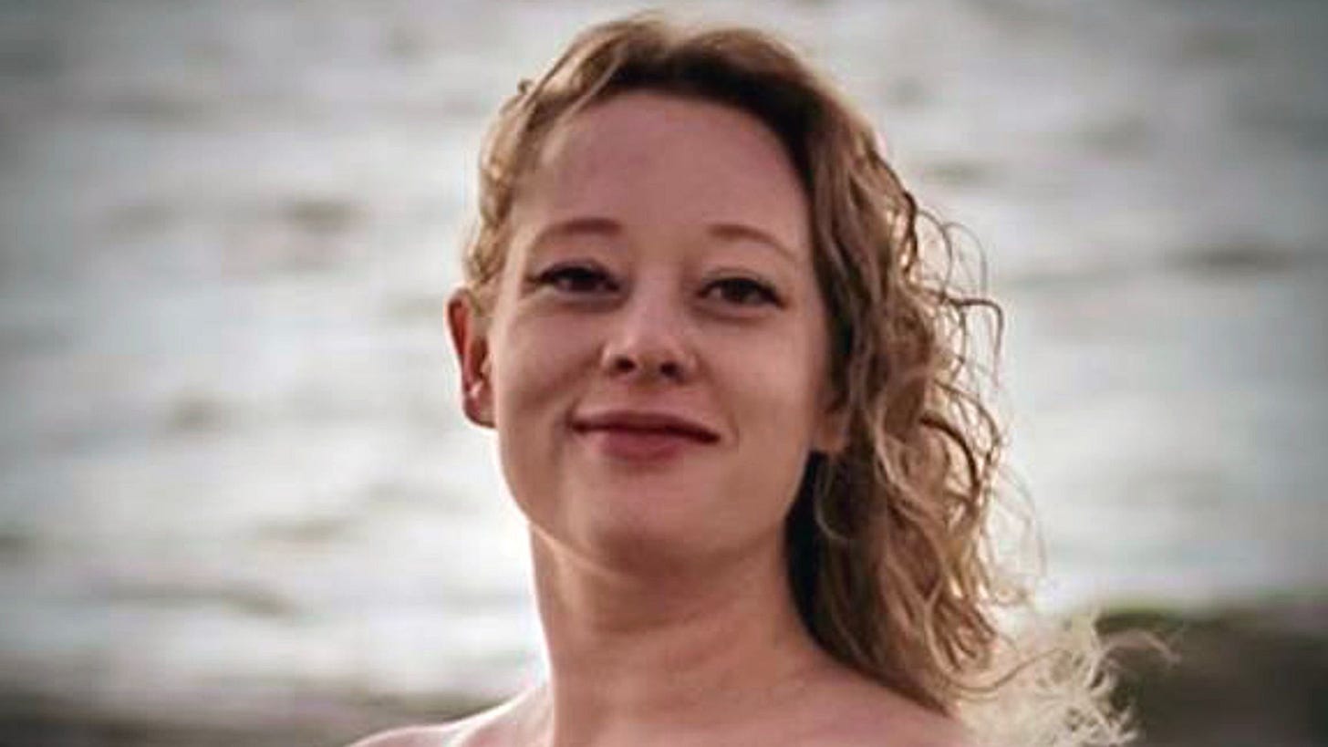 A person smiling at the camera
AI-generated content may be incorrect. A person smiling at the camera
AI-generated content may be incorrect.