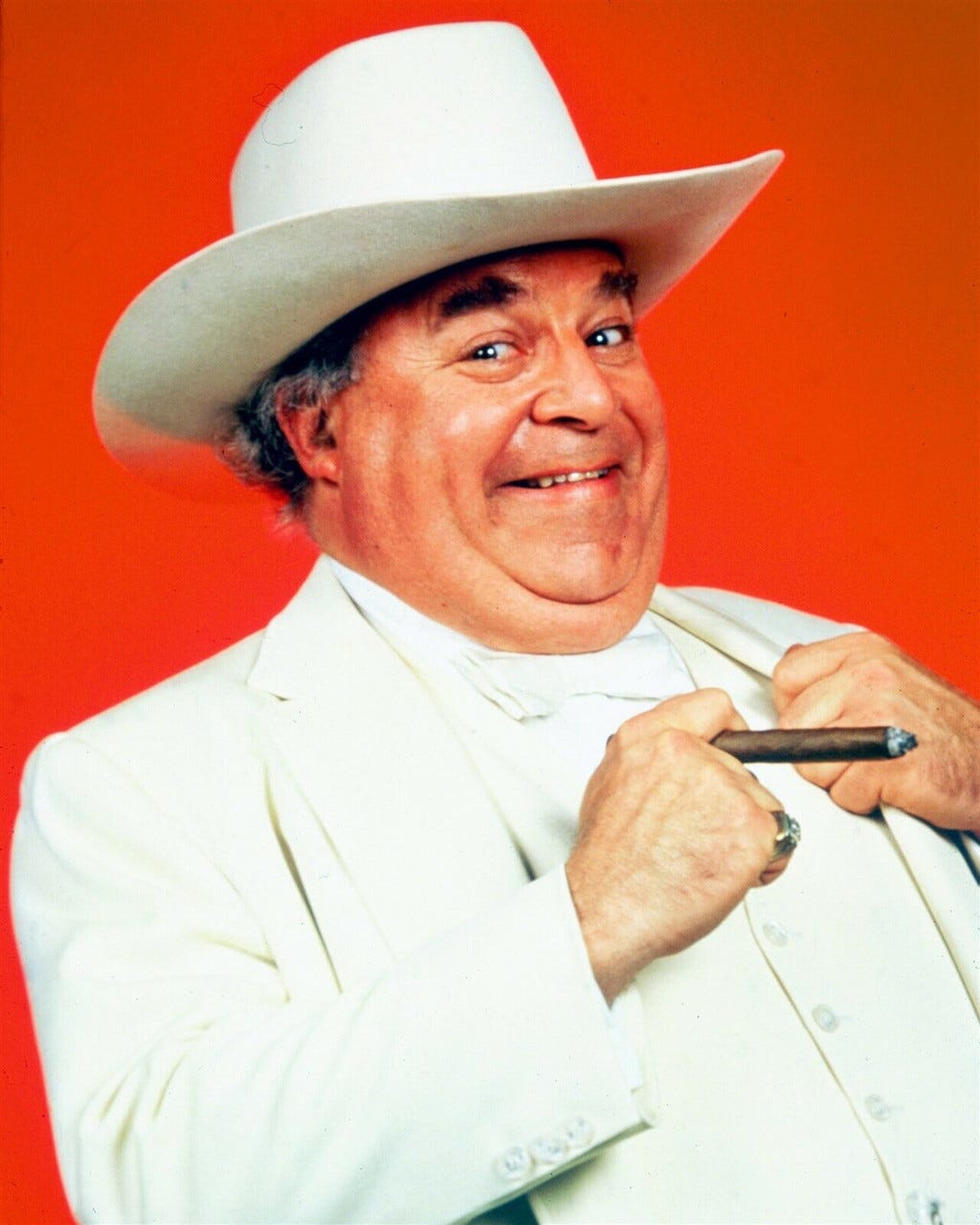Dukes of Hazzard Sorrell Booke as Boss Hogg in white suit & stetson ...