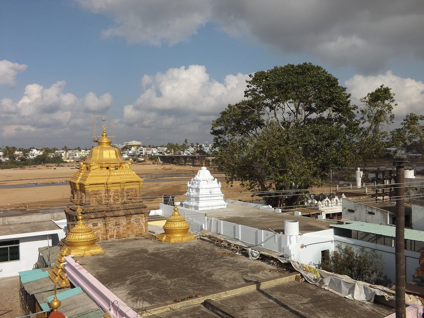 File:Umarudra Koteswara Temple -Srikakulam -Andhrapradesh (5).JPG -  Wikimedia Commons