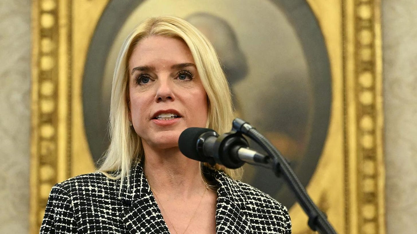 Pam Bondi Fast Facts | CNN Politics Pam Bondi Fast Facts | CNN Politics