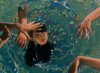 Hausu (ハウス) 1977 Director: Nobuhiko Obayashi Cinematographer: Yoshitaka  Sakamoto – @sculpturesintime on Tumblr