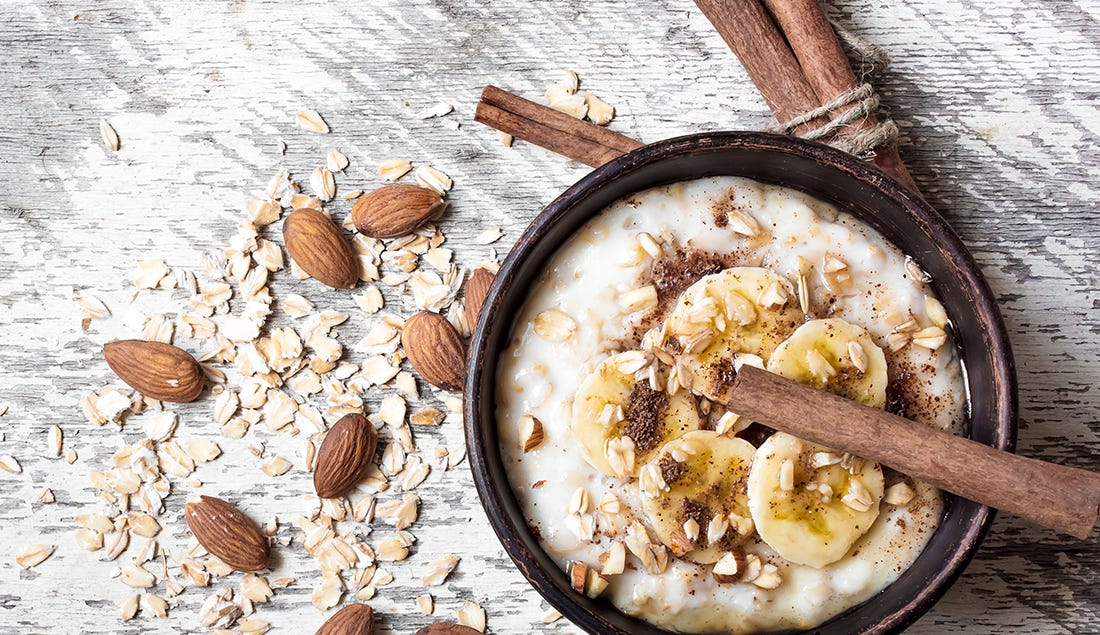 Cinnamon Almond Overnight Oats