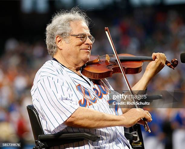 A person playing a violin

AI-generated content may be incorrect.