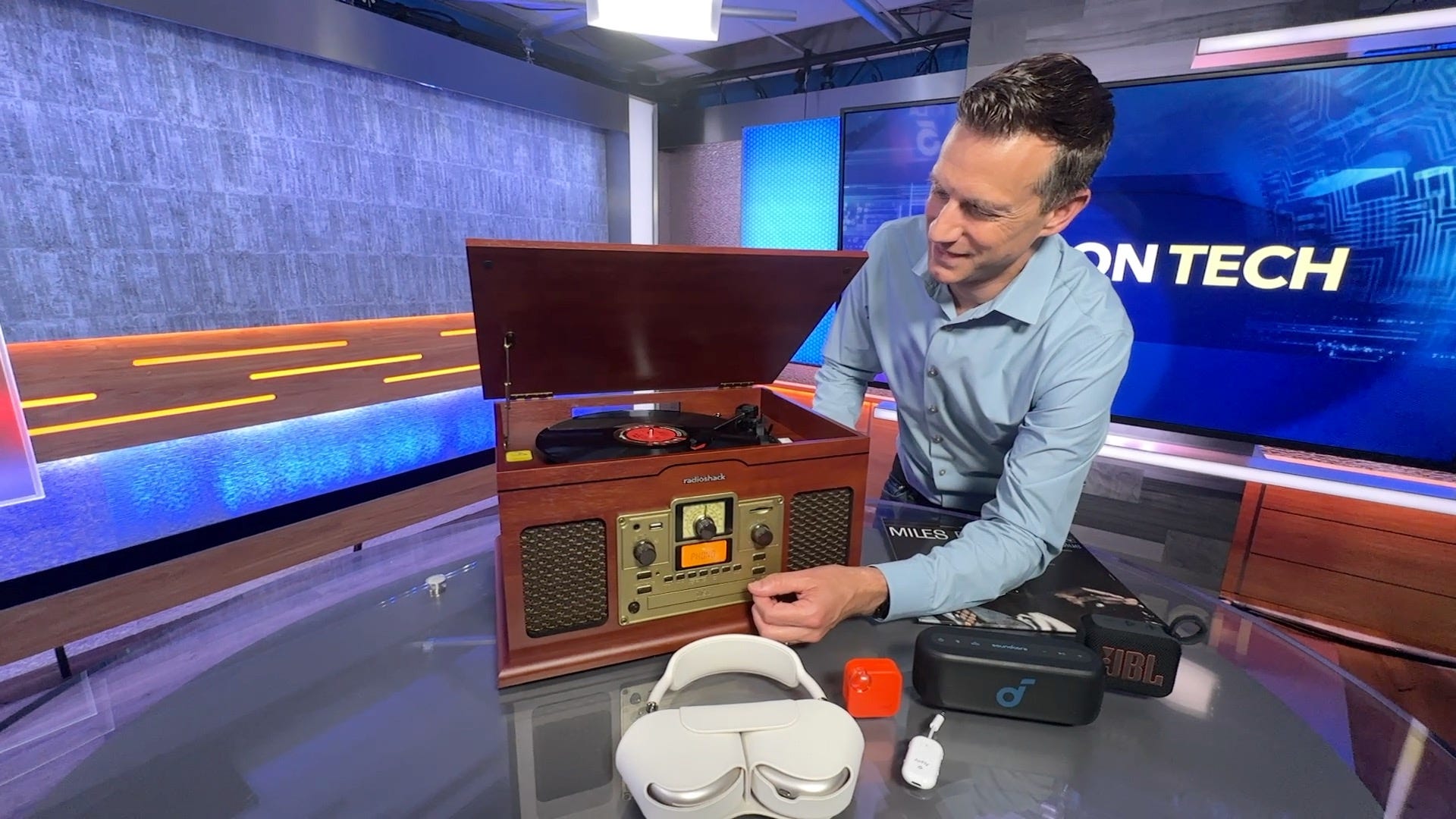 Cool audio gadgets that sound as good as they look