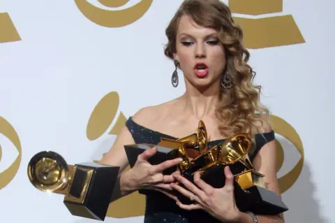 Taylor Swift: No more Grammys for singer's re-recorded Fearless album
