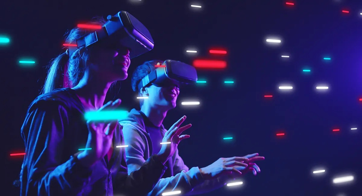 Connect, Create, and Explore in the Veelive Metaverse 