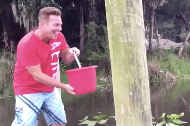 Why this footage of man 'throwing boat water into river causing it to "explode"' is making people furious - World News - Mirror Online Why this footage of man 'throwing boat water into river causing it to "explode"' is making people furious - World News - Mirror Online