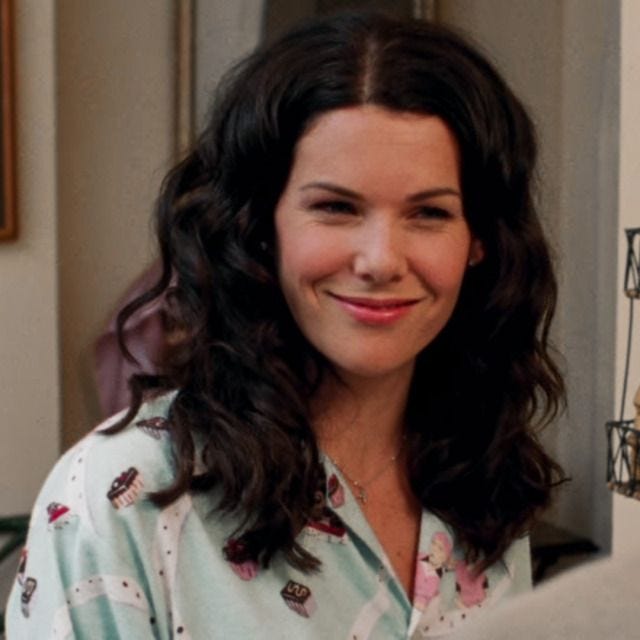 Lorelai Gilmore - Gilmore Girls | Gilmore girls, Girlmore girls, Glimore  girls