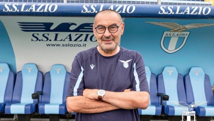 Maurizio Sarri: "Qui posso esprimere il mio calcio. Mourinho ha citato  Marco Aurelio? E' simpatico, ma io citerò solo me stesso" - la Repubblica