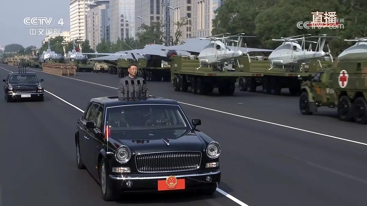 中国大陆举行93阅兵,习近平乘车检阅部队。(翻摄自央视) 中国大陆举行93阅兵,习近平乘车检阅部队。(翻摄自央视)