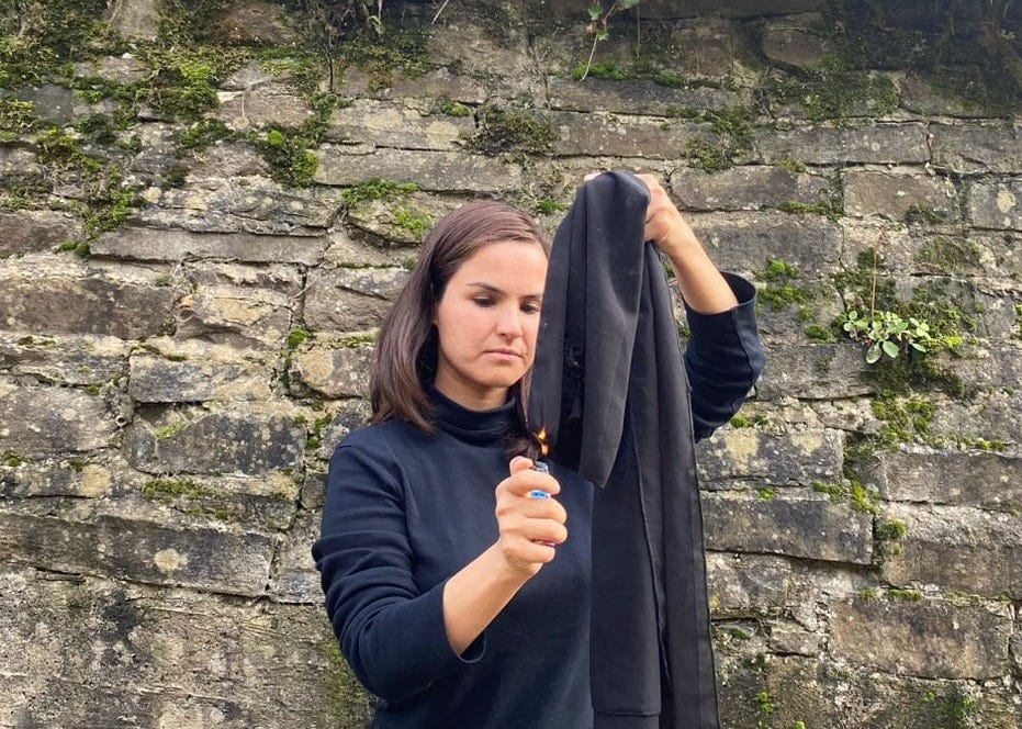 No photo description available.