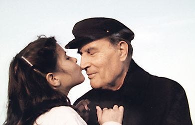 Le président Mitterrand et Mazarine Pingeot, en 1984.